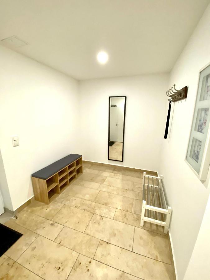 Apartment Im Gruenen Von Kiel